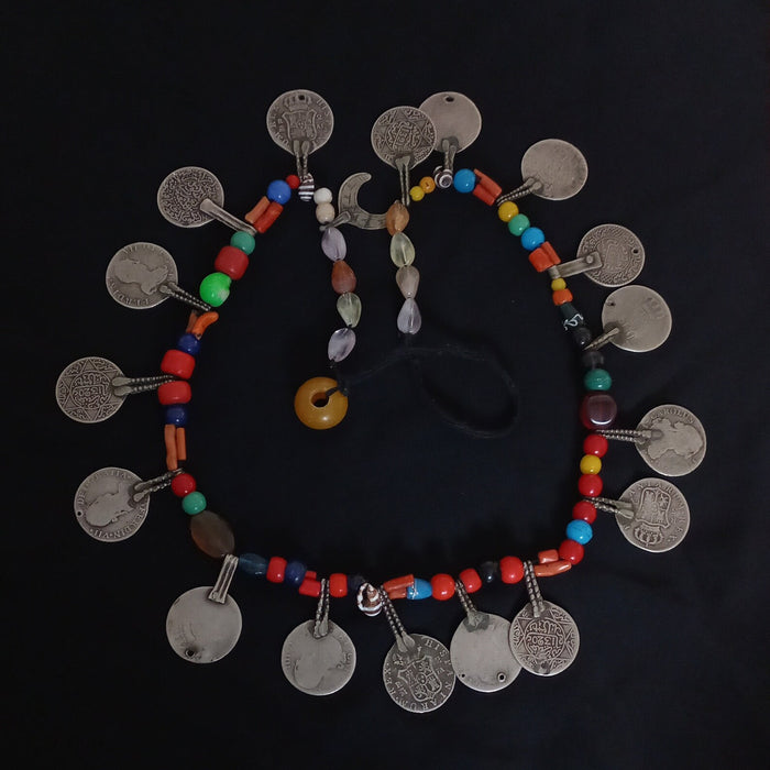 Ancient Berber Necklace in Silver, Agate & Coral