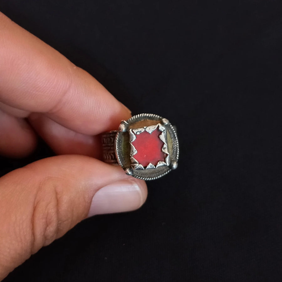 Berber Ring in Silver & Red Agate